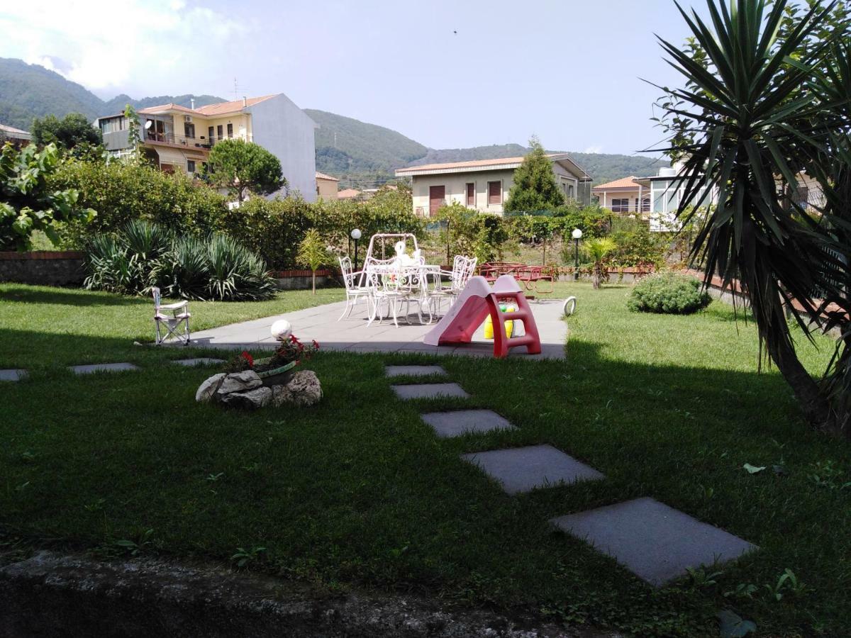 Royal Etna Stars Villa Zafferana Etnea Exterior photo